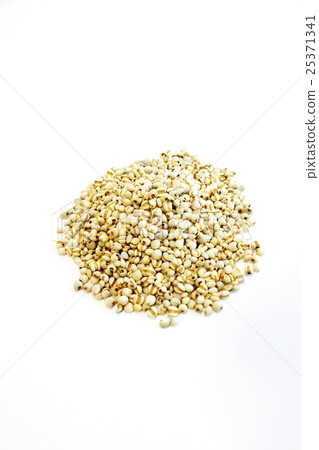 Background material of health food · Chinese medicine made with mature seeds of pearl oyster Yokuinin · white back vertical position overhead view up Background material of health food · Chinese medicine made with mature seeds of pearl oyster Yokuinin · white back vertical position overhead view up 25371341