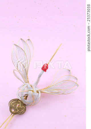 起重機的水畫 25373038