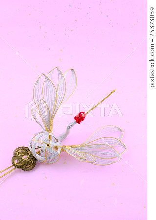 起重機的水畫 25373039