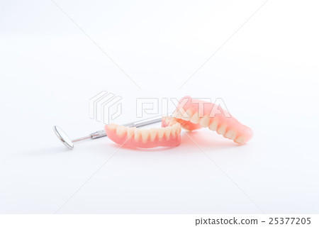 Set of denture and dental mirror, smile jaws teeth 25377205