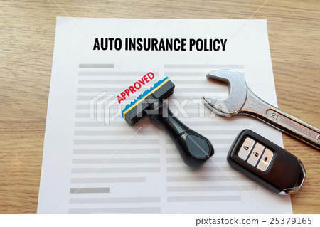 approved auto insurance policy with car remote key 25379165