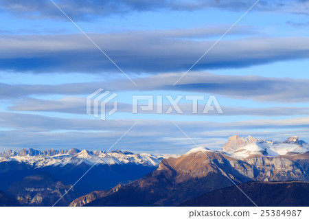 Winter panorama from Monte Grappa, Italy Winter panorama from Monte Grappa, Italy 25384987