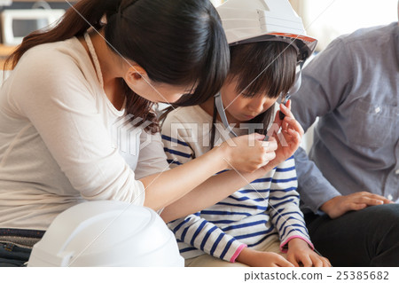 家庭準備疏散 家庭準備疏散 25385682