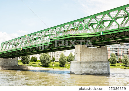 Bridge and Danube river in Bratislava, Slovakia 25386859