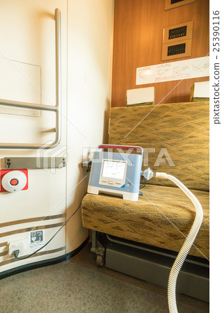 An image to connect a ventilator to an outlet in a multipurpose room of the Shinkansen 25390116