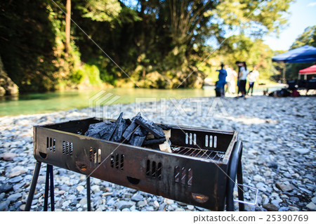 Barbecue Outdoor Barbecue Outdoor 25390769