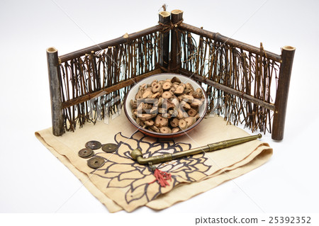 紅骨蛇 紅骨蛇 25392352