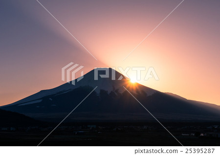 Mt. Fuji at evening 25395287