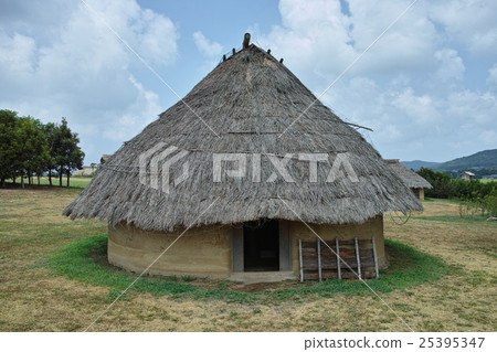 Iki: Harajinji ruins storehouse Iki: Harajinji ruins storehouse 25395347