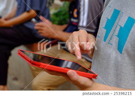 Pokemon GO 25396215