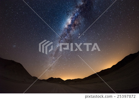 Starry sky and Milky Way arc Starry sky and Milky Way arc 25397872