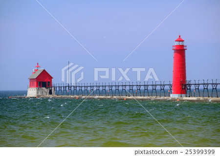 Grand Haven South Pierhead Inner Light Grand Haven South Pierhead Inner Light 25399399