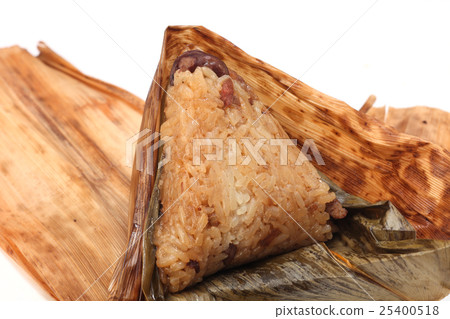 Steamed rice dumpling 25400518
