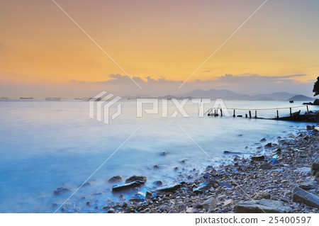 Amazing sea sunset. at sandy bay 25400597