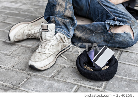 Vagrant on the street 25401593
