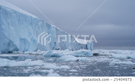 冰山 25404973