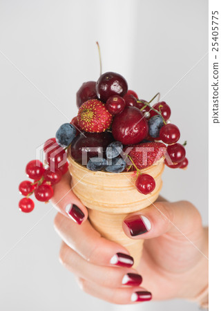 fresh berries in wafer fresh berries in wafer 25405775