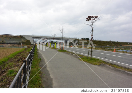 Tohoku central highway under construction Tohoku central highway under construction 25407818