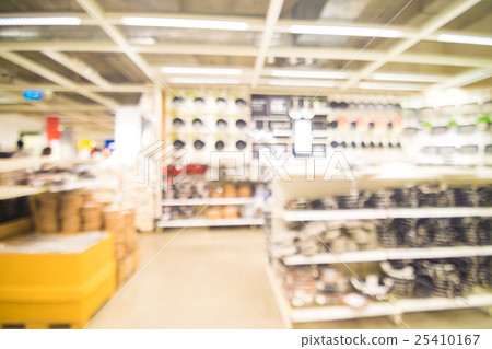 Blur kitchen store with bokeh background Blur kitchen store with bokeh background 25410167