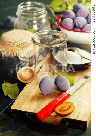 Making plum jam Making plum jam 25413693