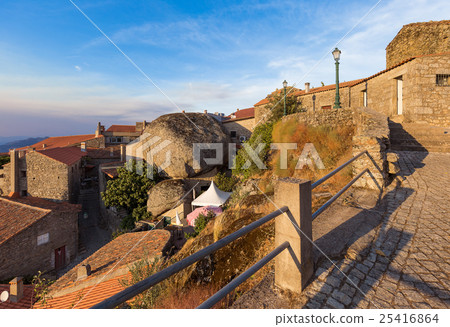 Village Monsanto - Portugal 25416864