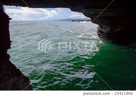 sea view through cove in rocks sea view through cove in rocks 25421900