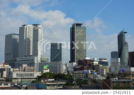 名古屋的高層建築群 名古屋的高層建築群 25422911