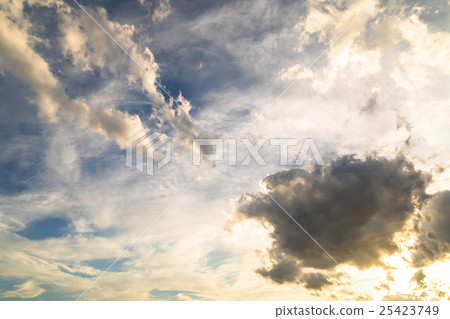 Sky Typhoon after Typhoon Pass Typhoon Seasons Cloudy Sky Evening Dusk Dusk Sky Copy Space Character Space Sky Typhoon after Typhoon Pass Typhoon Seasons Cloudy Sky Evening Dusk Dusk Sky Copy Space Character Space 25423749