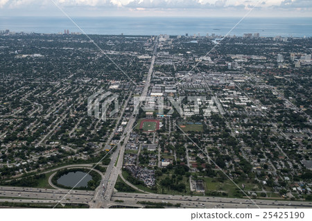 Aerial view of Fort Lauderdale, Florida. Aerial view of Fort Lauderdale, Florida. 25425190