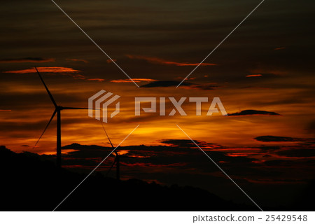 Morning glow 25429548