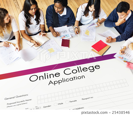 Online College Application Form Concept 25438546