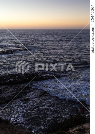 遙遠的鼻子的日落 25443364