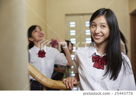 我去了我朋友家 25443778