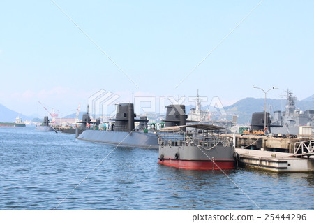 海上自衛隊吳基地潛艇 25444296