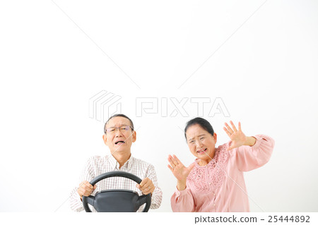 高級駕駛事故 25444892