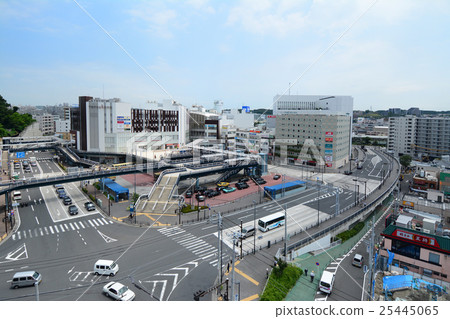 Totsuka Station West Exit Station Rotary 25445065