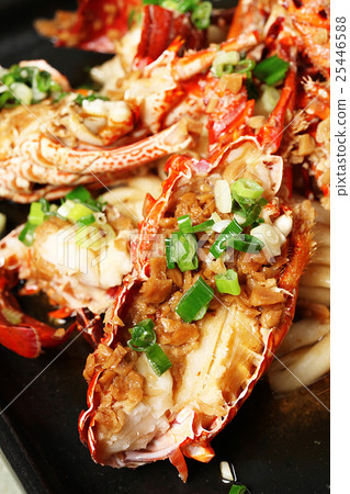 图库照片: steamed prawns with garlic