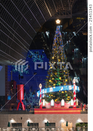 Winter in Kyoto 25451343