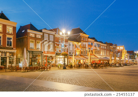 Delft. Market Square. Delft. Market Square. 25455137