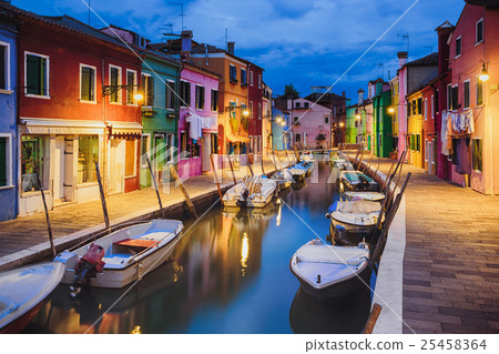 Colourful evening houses on Burano island, Venice Colourful evening houses on Burano island, Venice 25458364