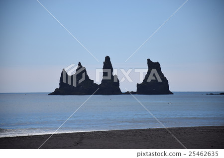 Rayniss Drans Gall 25462635