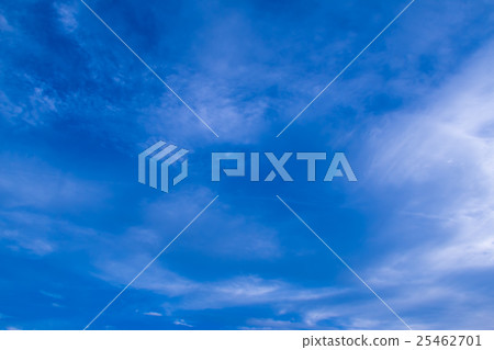 10月下旬的天空和雲彩（3：2更多藍色與修飾） 25462701