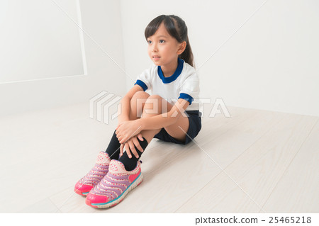 elementary student, primary school child, primary school student 25465218