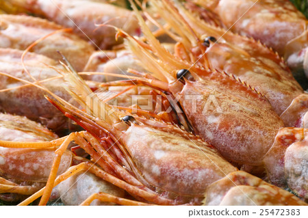 Pork shrimp Pork shrimp 25472383