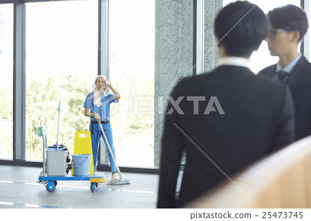 Cleaner Part Timer 25473745