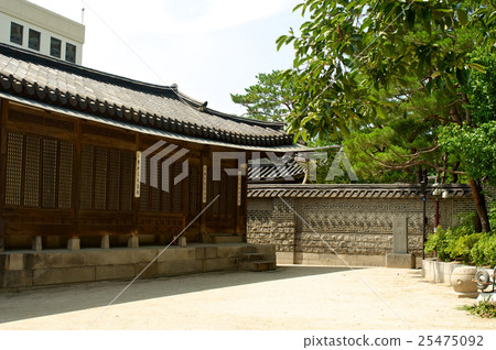 Unhyeongung palace in Seoul Korea Unhyeongung palace in Seoul Korea 25475092