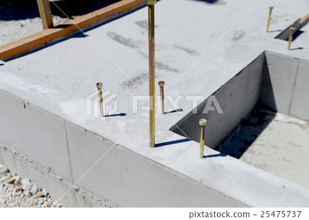 Anchor bolt 25475737