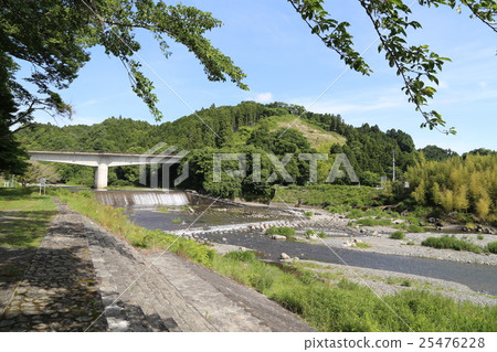 The Yasu River along the fifty-three stations of Tokaido 25476228