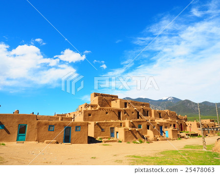 New Mexico indigenous settlement area Pueblo of Taos 25478063