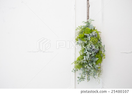Natural flower decoration Natural flower decoration 25480107